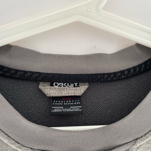 Oakley Factory Pilot water resistant crew neck sweater - Picture 3 of 3